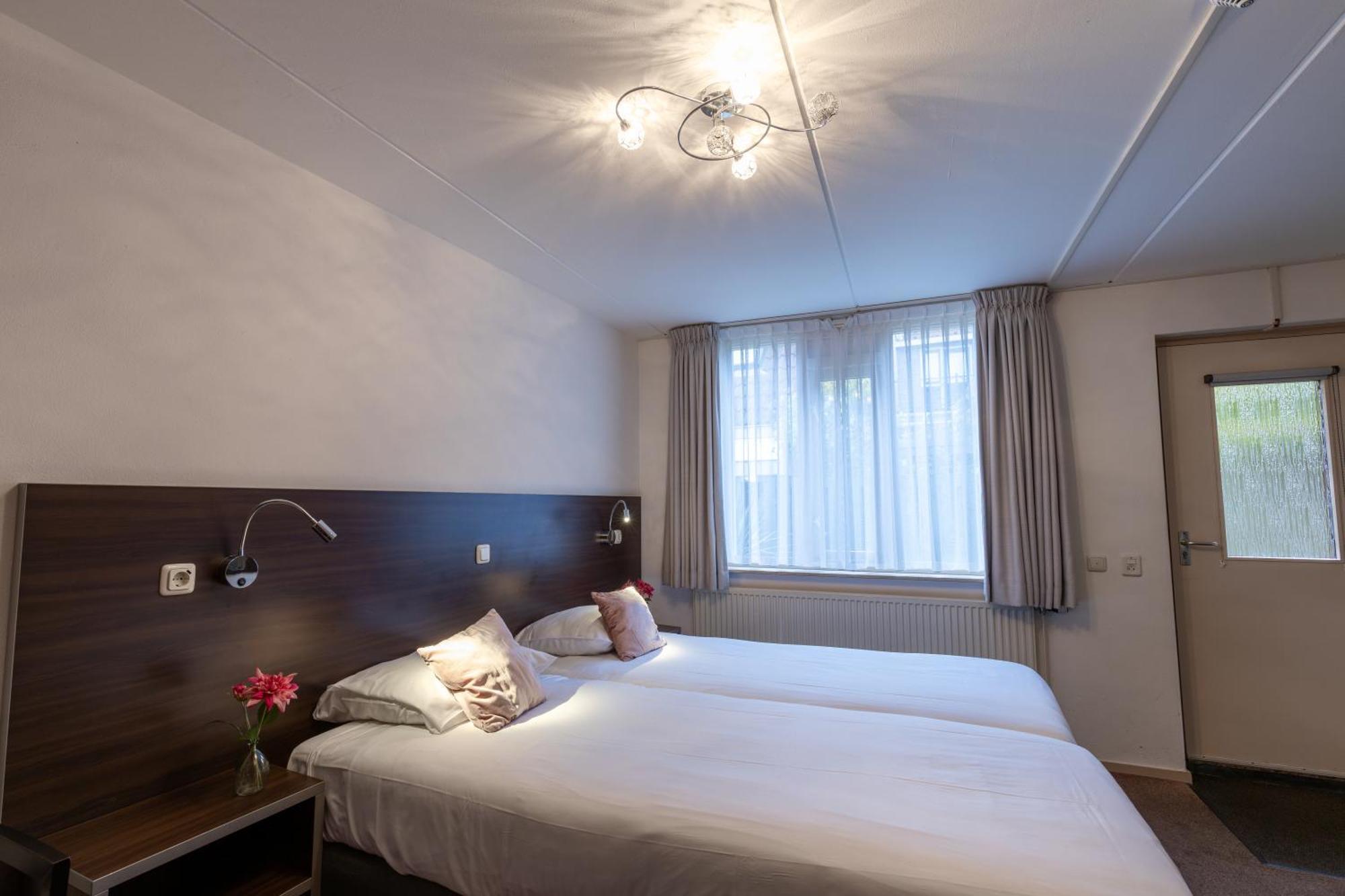 Hotel De Magneet Hoorn  Bagian luar foto