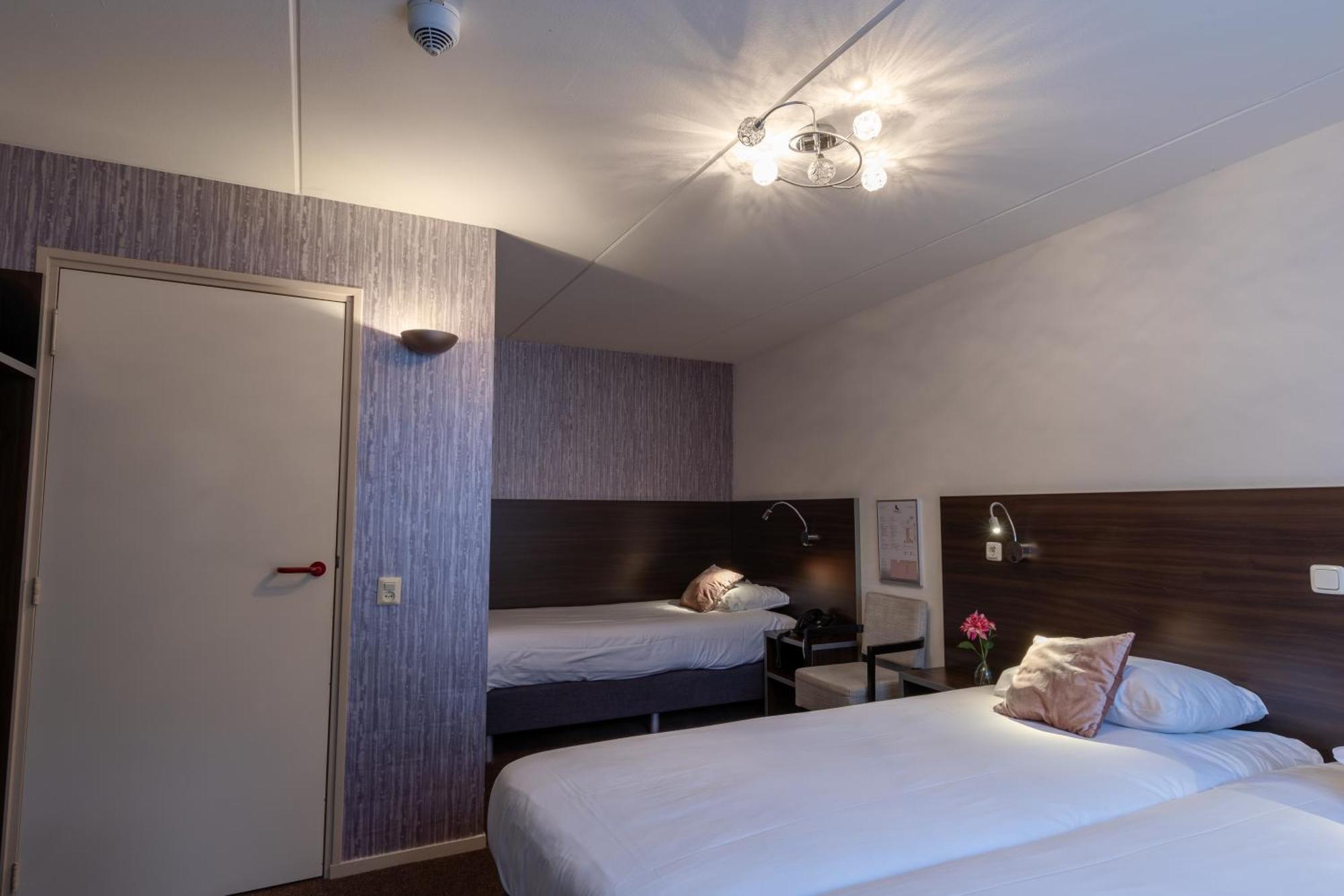 Hotel De Magneet Hoorn  Bagian luar foto